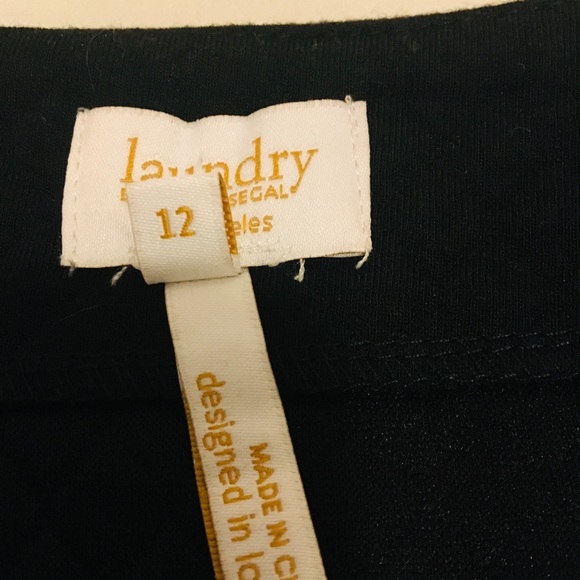 Laundry Shelli Segal Black Quilted Skirt, size 12 - Picture 3 of 5